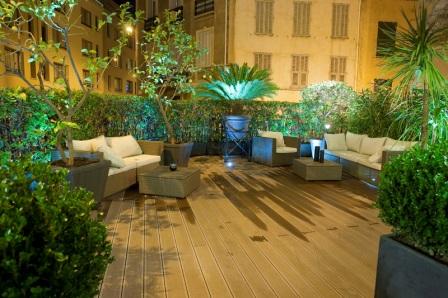 Quai Saint Pierre, un espace d’exception pour un lieu d’exception Quai Saint Pierre, un espace d’exception pour un lieu d’exception