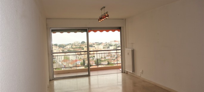 Proche centre Leclerc, Grand 2 pièces 57 m² vue dégagée mer, terrasse, parking Proche centre Leclerc, Grand 2 pièces 57 m² vue dégagée mer, terrasse, parking