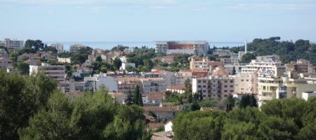 Collines du Cannet, Vue mer, 4 pièces de 122 m² avec terrasse d’angle, double stationnement Collines du Cannet, Vue mer, 4 pièces de 122 m² avec terrasse d’angle, double stationnement