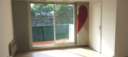 Le Cannet Blanchisserie, Grand studio avec terrasse, parking Le Cannet Blanchisserie, Grand studio avec terrasse, parking