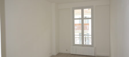 Jules Ferry, studio rénové, calme Jules Ferry, studio rénové, calme