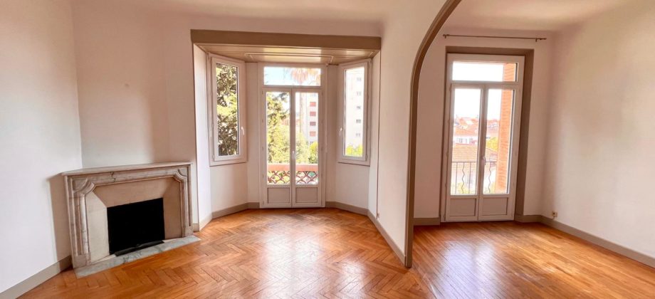 Idéalement situé quartier Saint Nicolas, Grand 4 pièces dans l’ancien, fort potentiel
