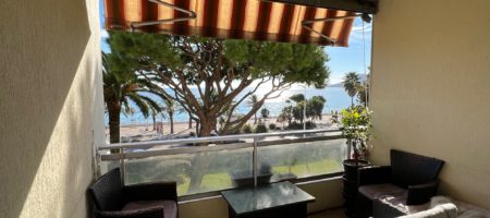 Idéal investisseur Cannes Midi, Studio 2eme étage face mer, parking et cave, vendu occupé
