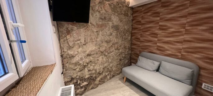 Suquet, Studio meublé au RDC